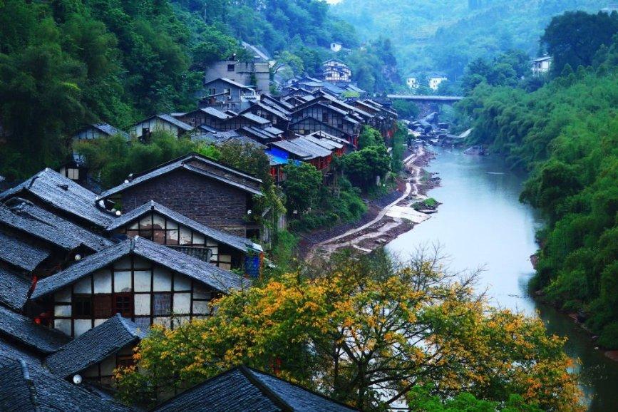 何其芳研究会成立15周年庆典在万州区举行